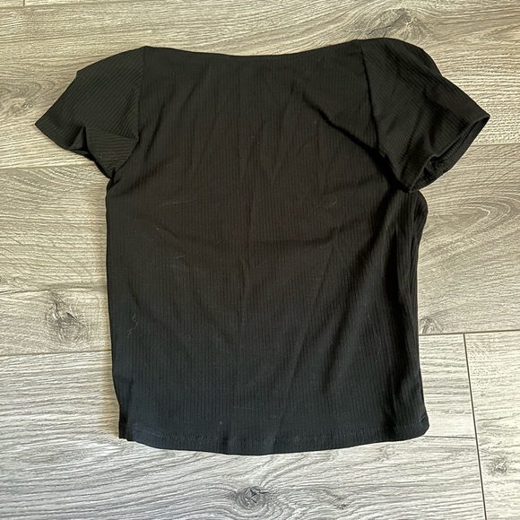 Urban Outfitters Backless Cap Tee - Picture 2 of 3